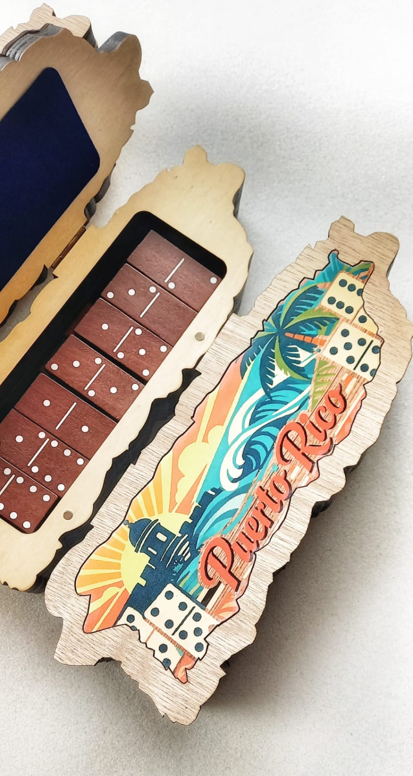 Caja de Dominó — Tradicional PR