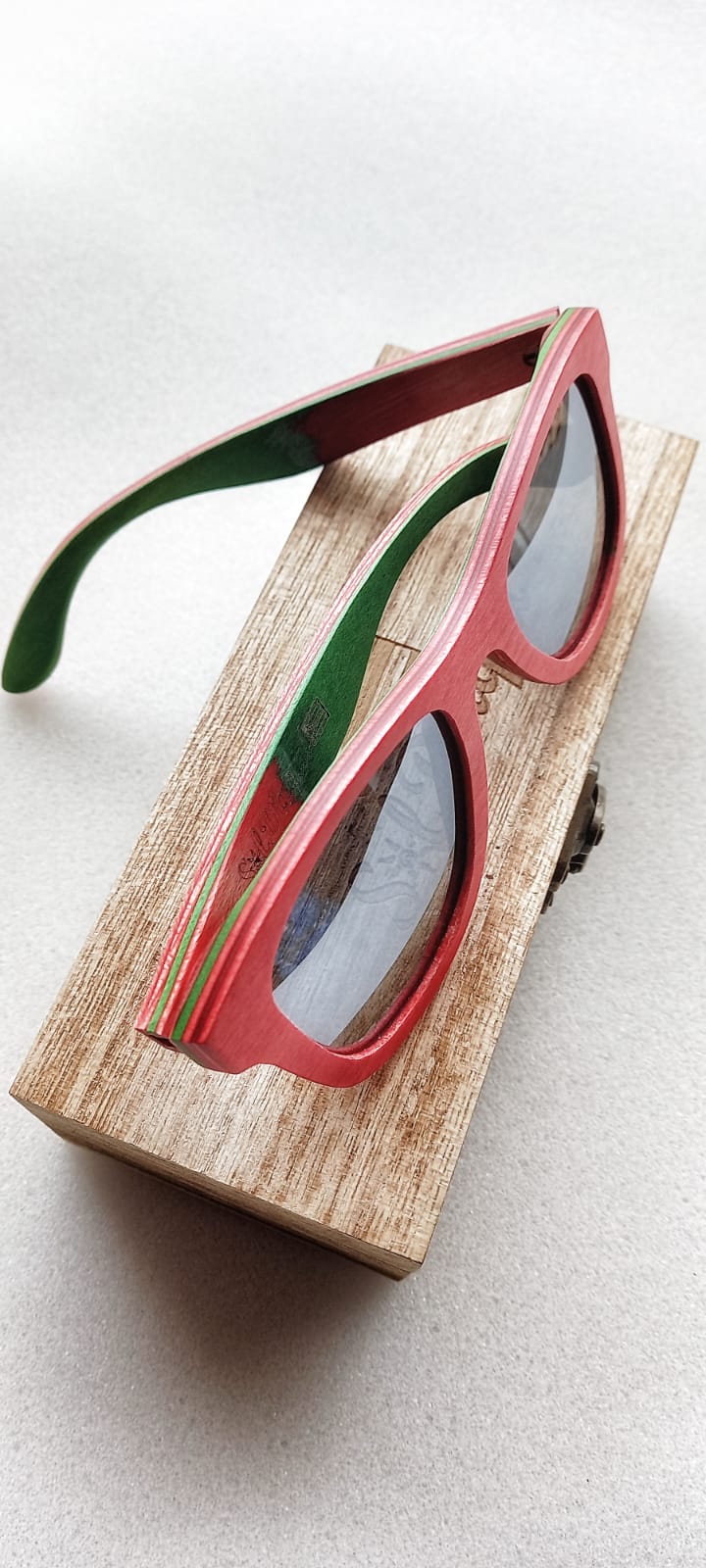 Sol D'aqui Ebony & Olive